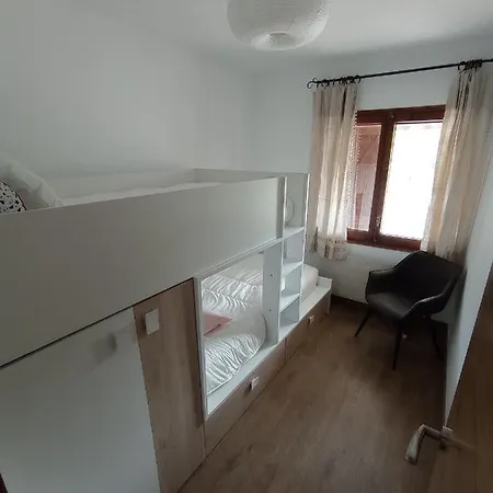 Selva Pistas דירה *